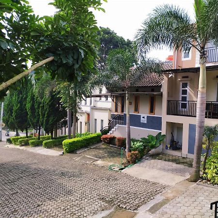 Villa Beverly เล็มบัง ภายนอก รูปภาพ