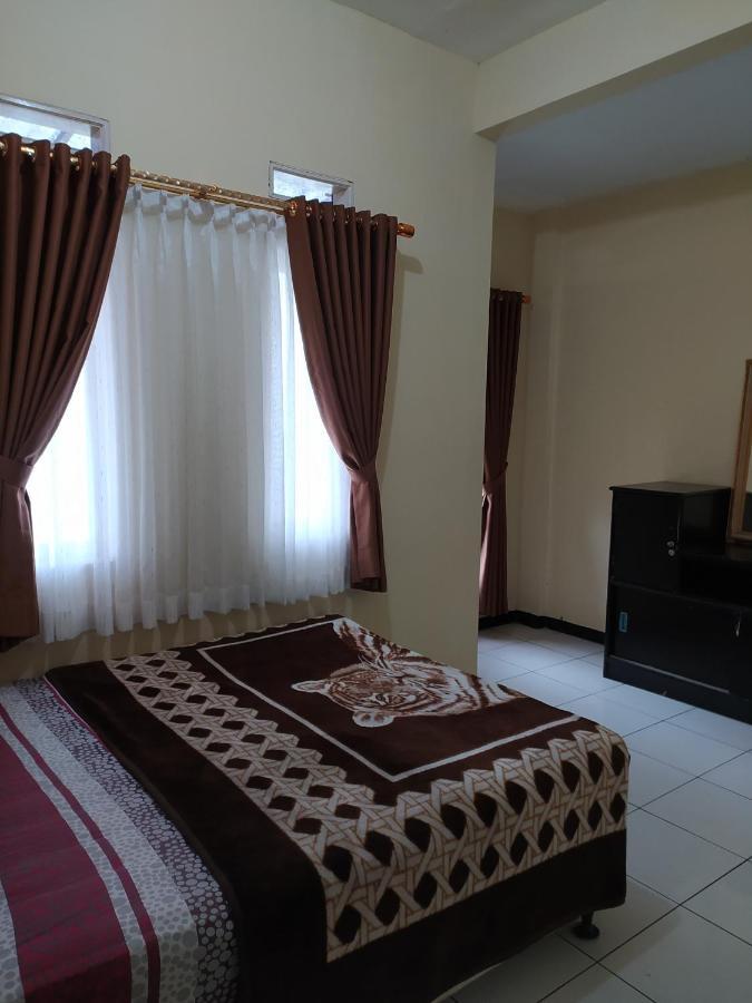 Villa Beverly เล็มบัง ภายนอก รูปภาพ