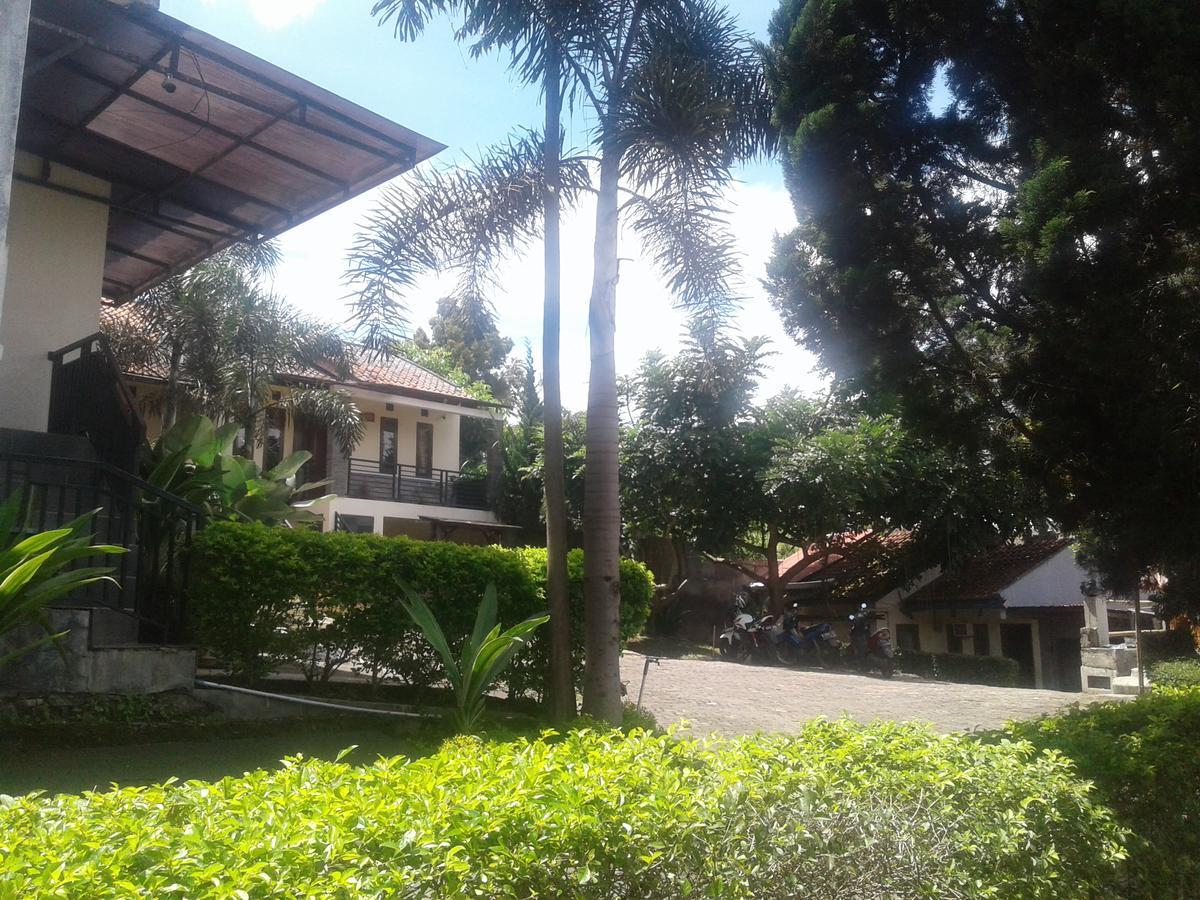 Villa Beverly เล็มบัง ภายนอก รูปภาพ